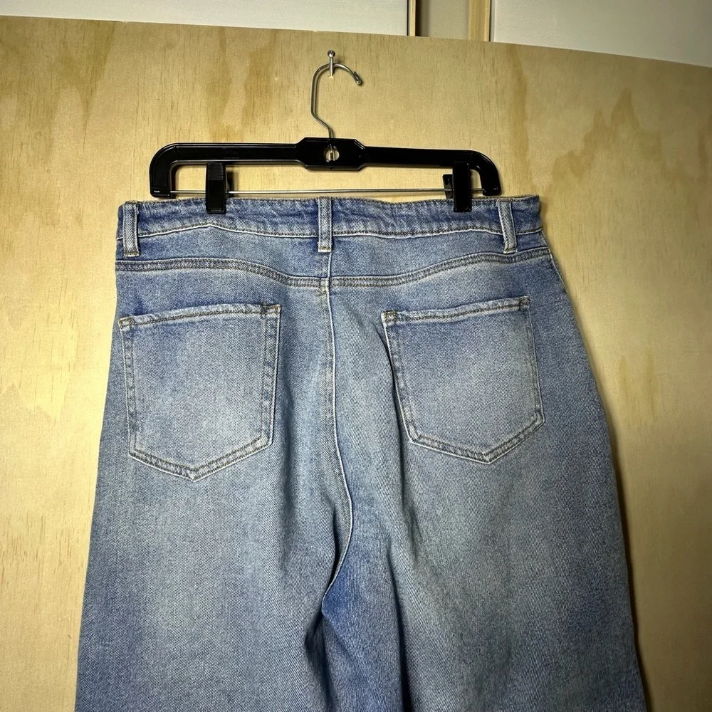 SO Super High Rise Wide Leg Jeans with Distressed Vintage Style Size 15 - Picture 9 of 10